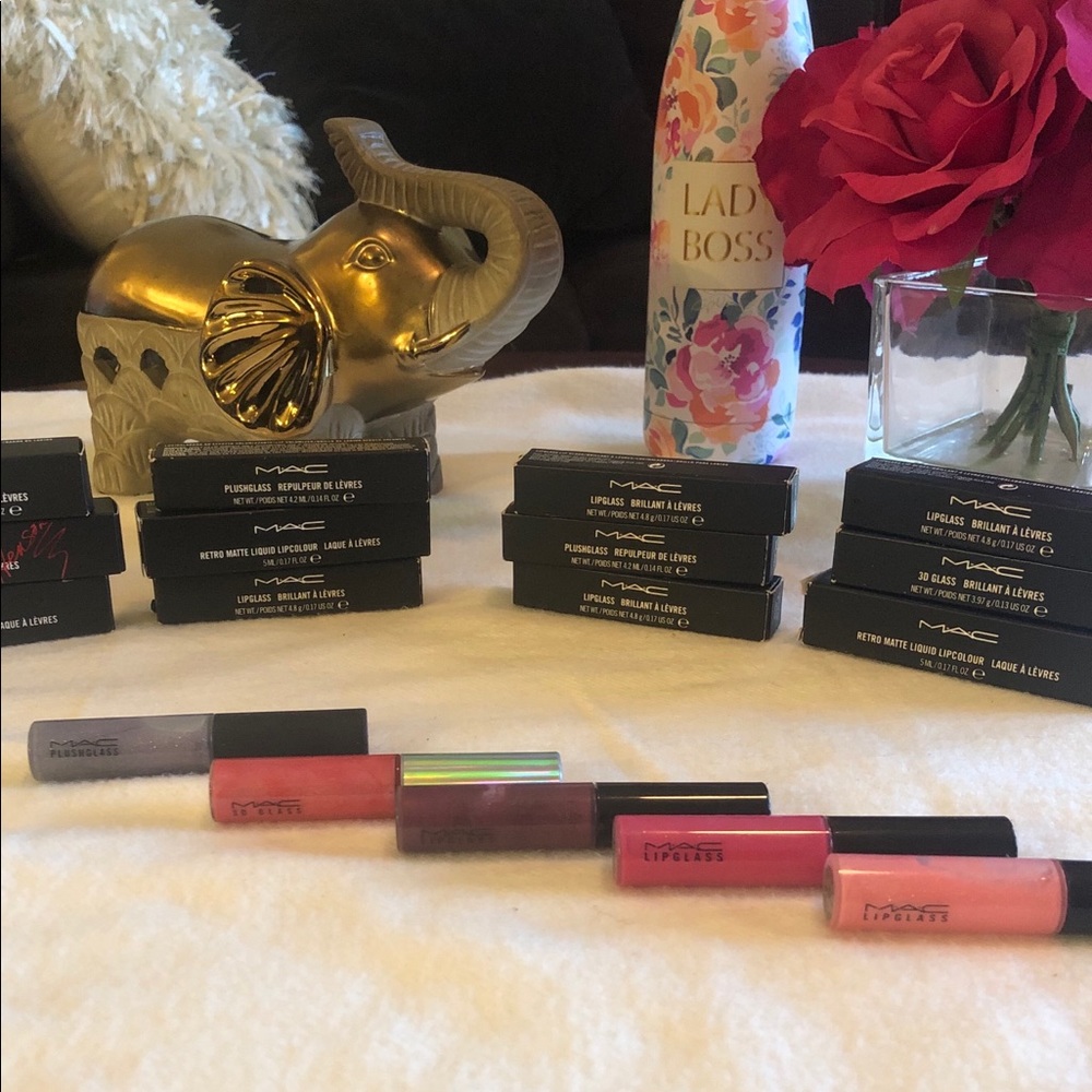 Mac lipglass and plushglass. Bundle deal!!! 🛍💋💄